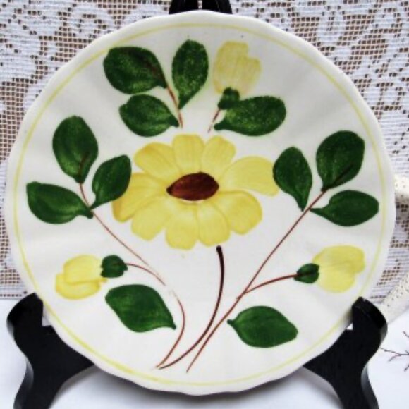 Blue Ridge - Southern Potteries, Inc. hand painted underglaze yellow & green VTG - Picture 2 of 9